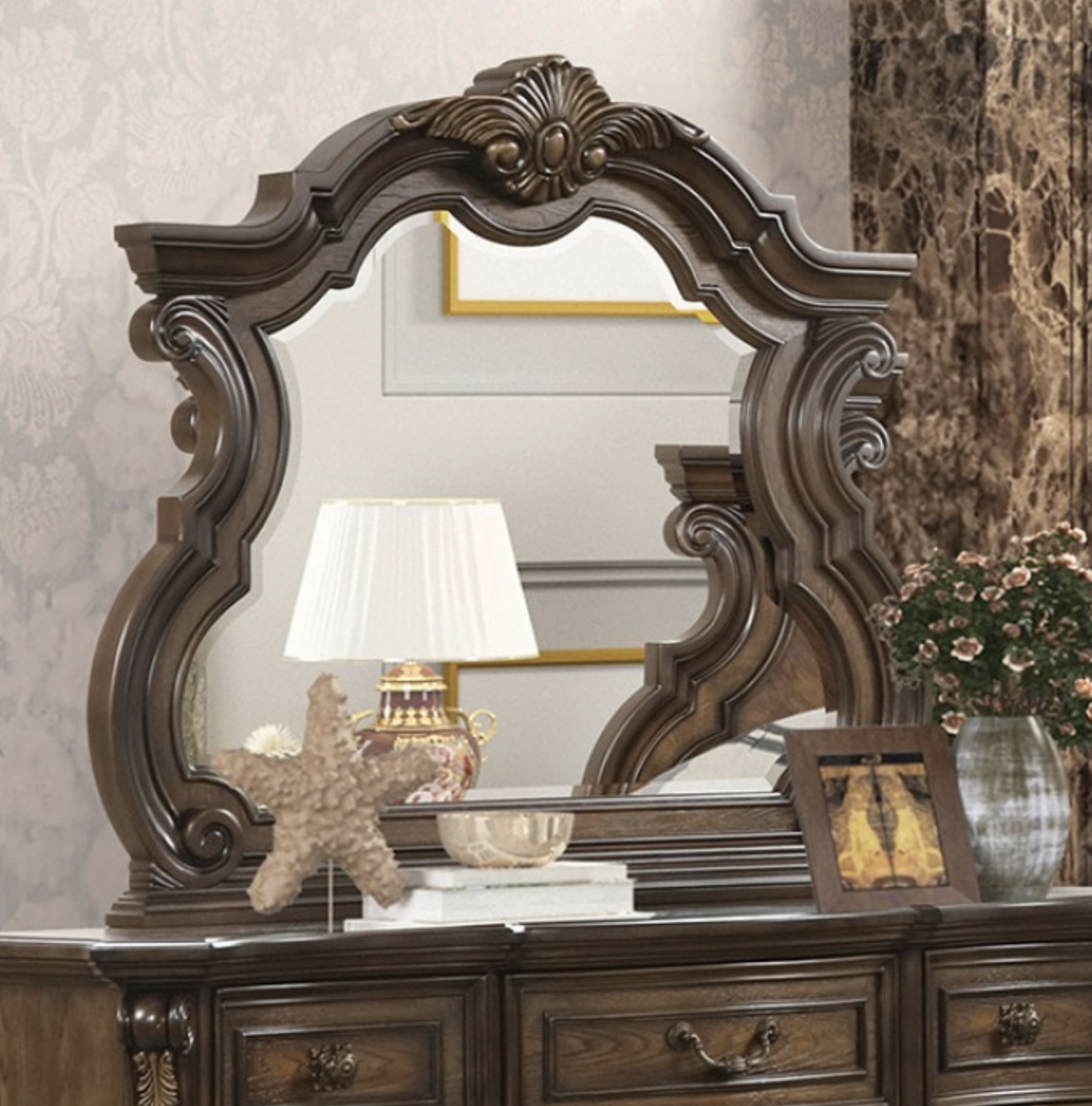 LEOVANNI MIRROR